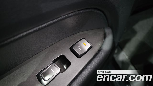 KG Mobility Rexton 2018 — photo 18