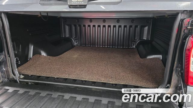 KG Mobility Rexton 2018 — photo 20