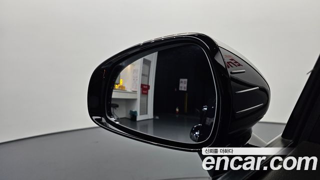 Kia Stinger 2019 — photo 17