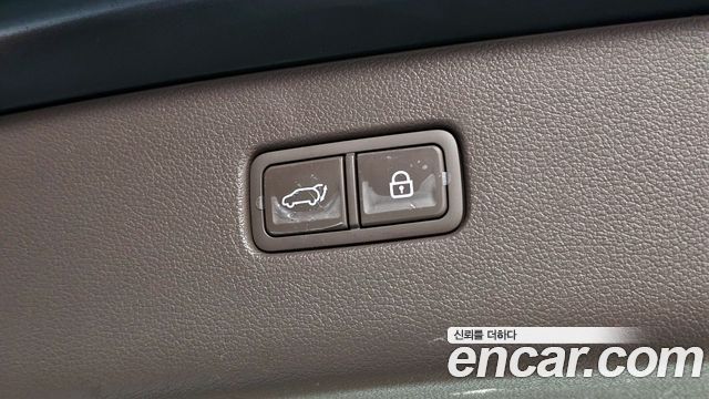 Genesis GV80 2020 — photo 18