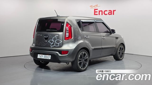 Kia Soul 2012 — photo 2