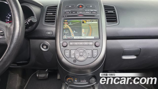 Kia Soul 2012 — photo 16