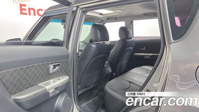 Kia Soul 2012 — photo 18