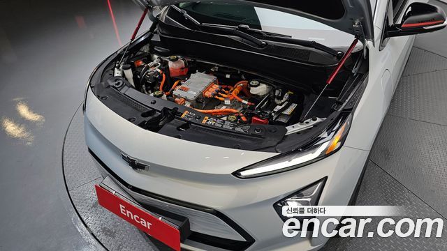 Chevrolet Korea 볼트 EUV 2023 — photo 6