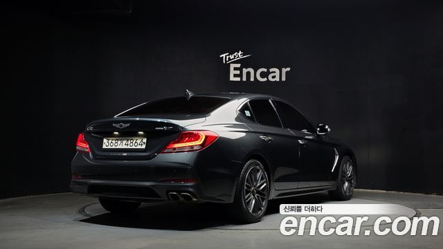 Genesis G70 2018 — photo 2