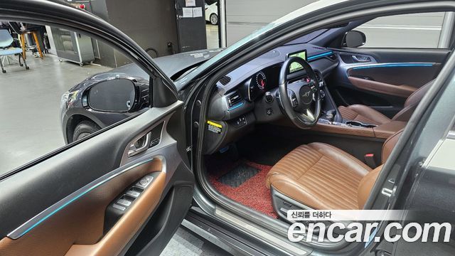 Genesis G70 2018 — photo 10