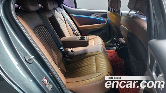 Genesis G70 2018 — photo 12