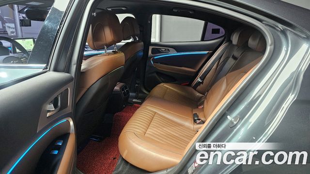 Genesis G70 2018 — photo 13
