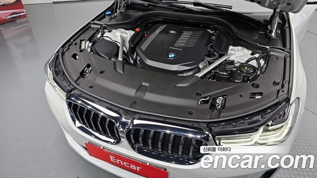 BMW Gran Turismo 2024 — photo 6