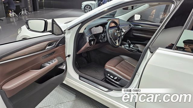 BMW Gran Turismo 2024 — photo 11