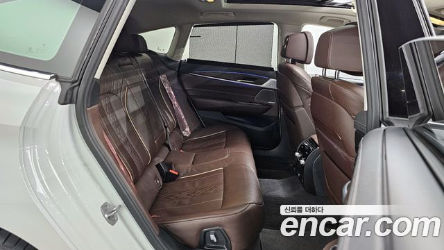 BMW Gran Turismo 2024 — photo 12
