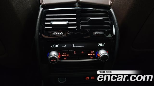 BMW Gran Turismo 2024 — photo 17