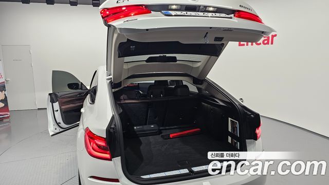 BMW Gran Turismo 2024 — photo 20