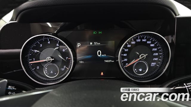 Hyundai Grandeur 2022 — photo 8