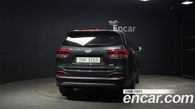 Kia Sorento 2015 — photo 4