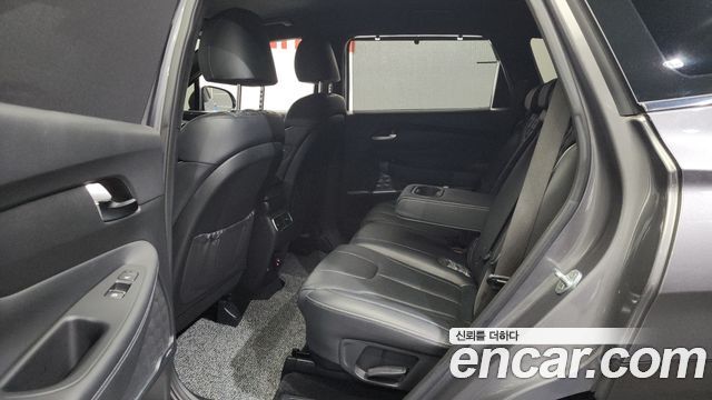 Hyundai Santafe 2021 — photo 11