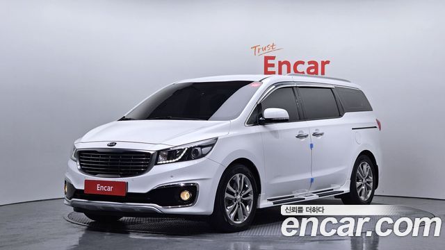 Kia Canival 2018 — photo 1