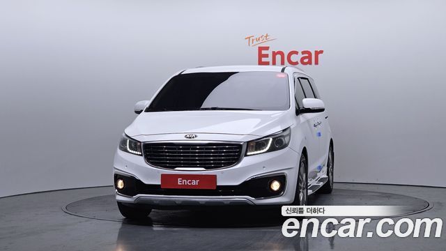 Kia Canival 2018 — photo 3