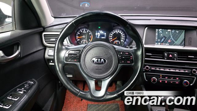 Kia K5 2016 — photo 13