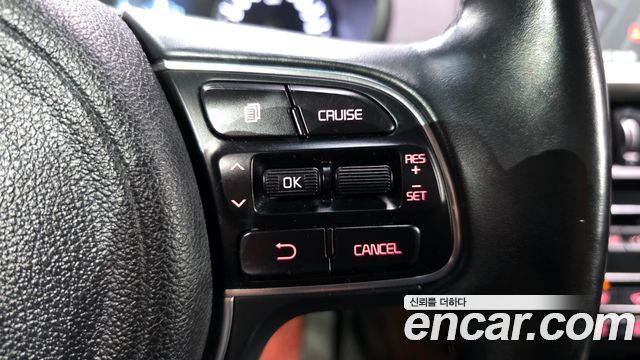 Kia K5 2016 — photo 19