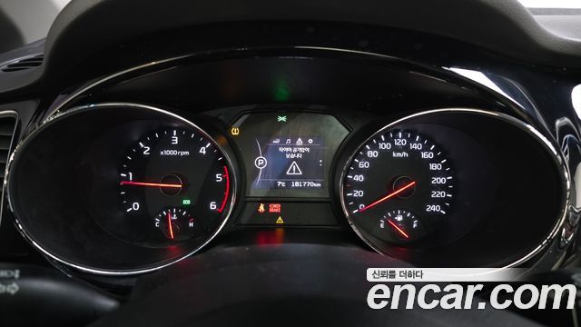 Kia Canival 2016 — photo 8
