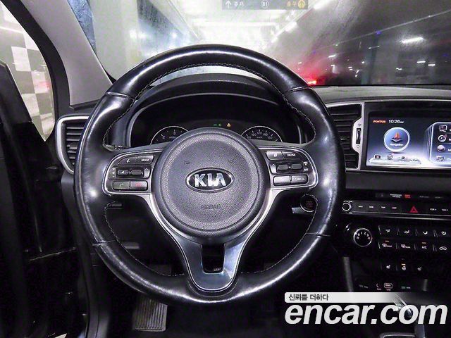 Kia Sportage 2016 — photo 8