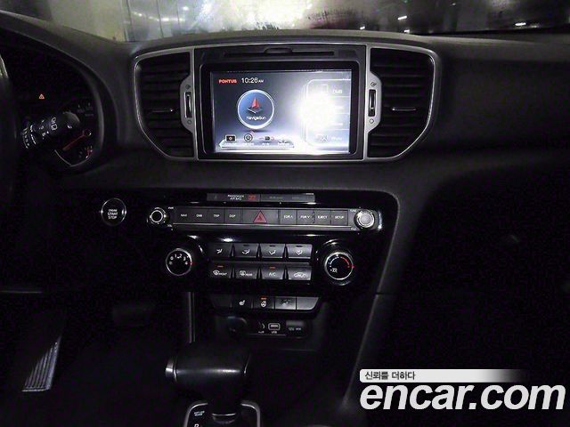 Kia Sportage 2016 — photo 11