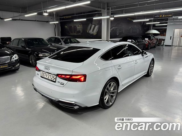 Audi A5 2020 — photo 6