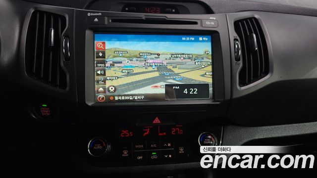 Kia Sportage 2013 — photo 14