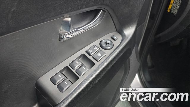 Kia Sportage 2013 — photo 18