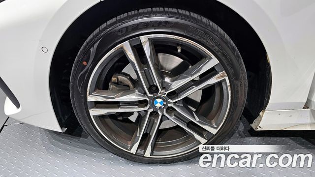 BMW 1-Series 2024 — photo 5