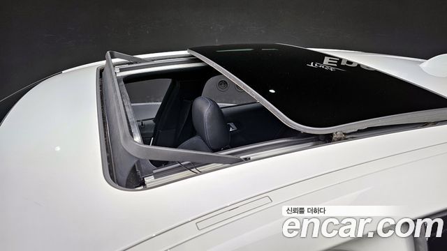 BMW 1-Series 2024 — photo 15