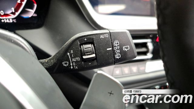BMW 1-Series 2024 — photo 18