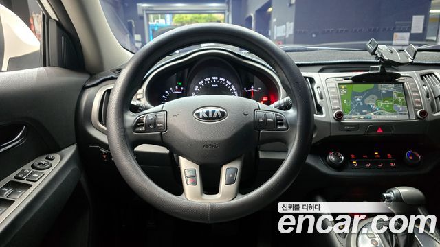 Kia Sportage 2016 — photo 14