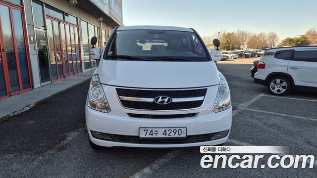 Hyundai Starex 2015 — photo 2
