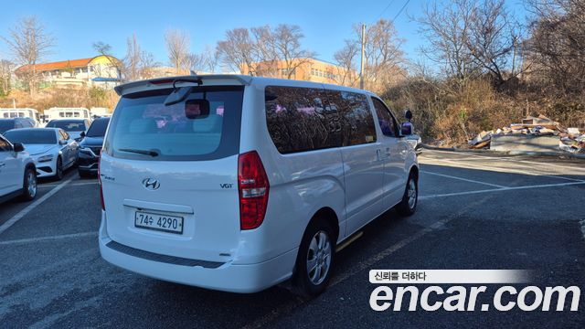 Hyundai Starex 2015 — photo 4