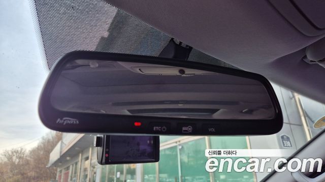 Hyundai Starex 2015 — photo 11