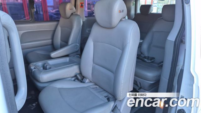 Hyundai Starex 2015 — photo 15
