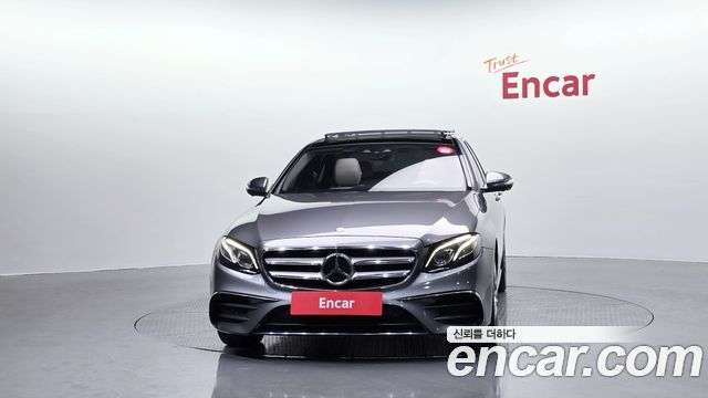 Mercedes-Benz E-Class 2017 — photo 3