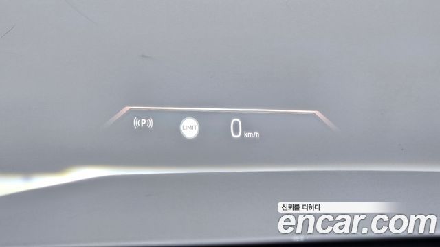 BMW 5-Series 2025 — photo 16