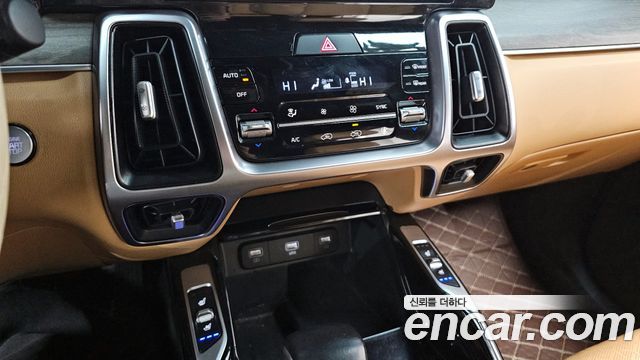 Kia Sorento 2021 — photo 17