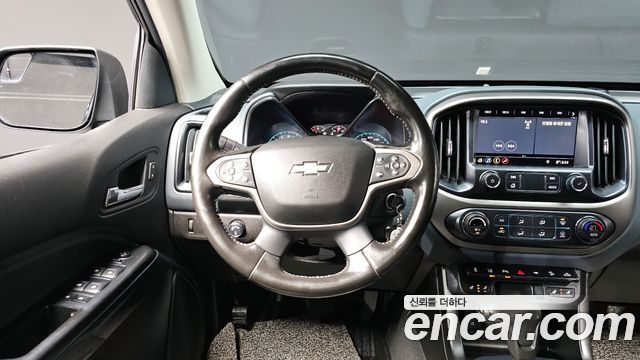Chevrolet Korea Colorado 2021 — photo 13