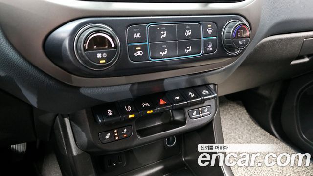 Chevrolet Korea Colorado 2021 — photo 16