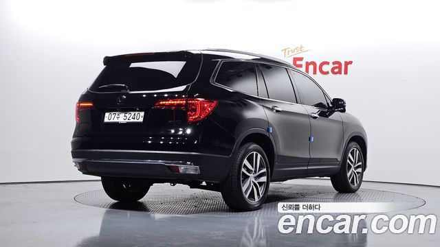Honda Pilot 2017 — photo 2