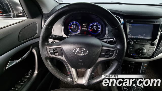 Hyundai i40 2012 — photo 13