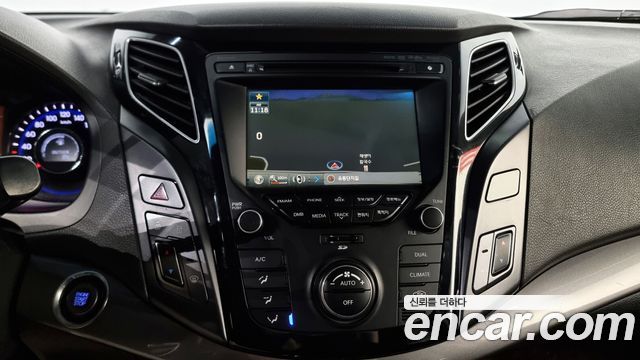Hyundai i40 2012 — photo 14