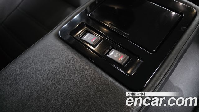 Renault Korea SM6 2017 — photo 19