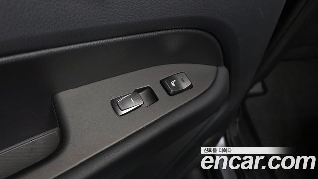 KG Mobility Rexton 2019 — photo 19