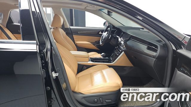 Kia K7 2021 — photo 11