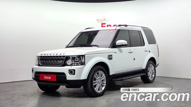 Land Rover Discovery 2016 — photo 1